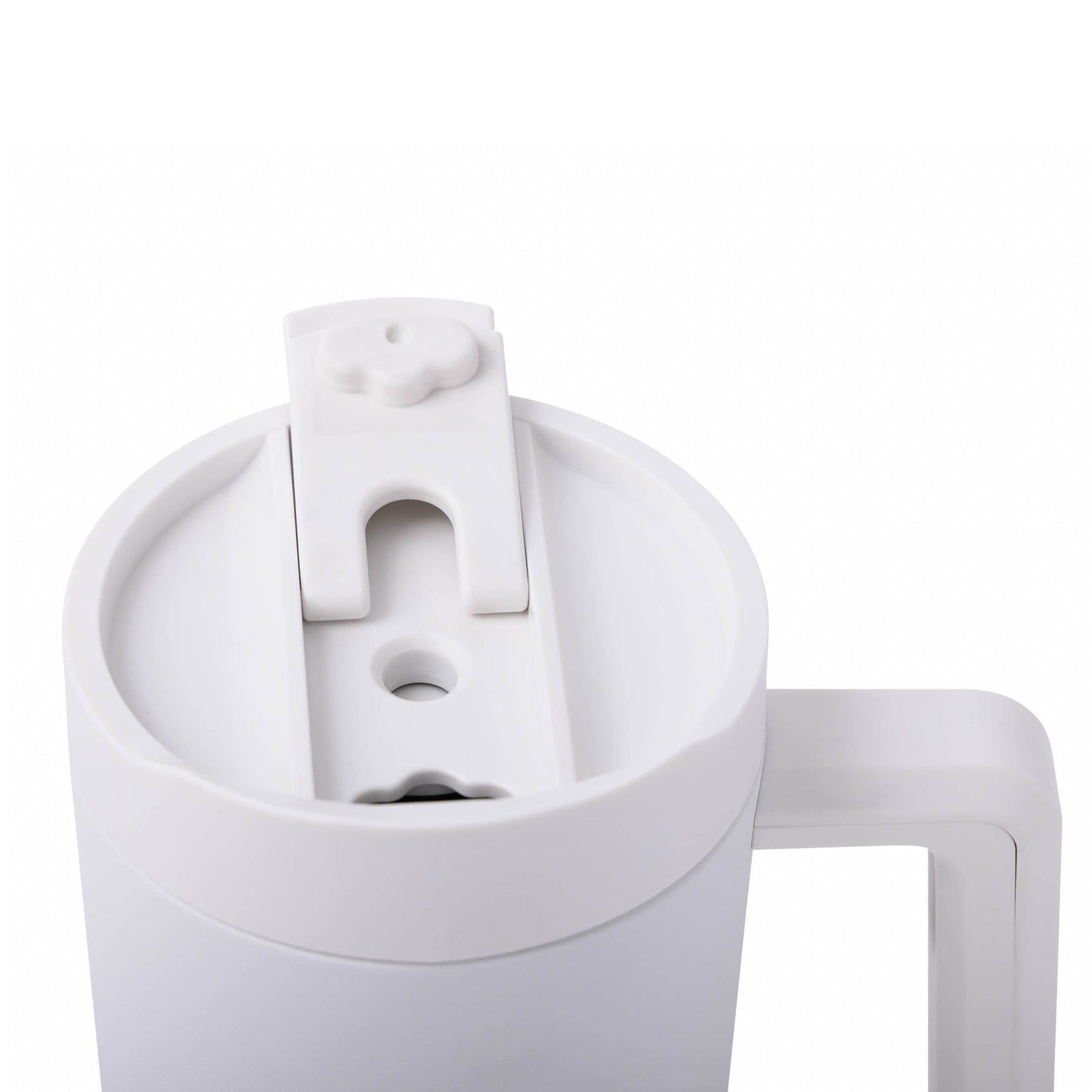 40-oz-top-tumbler-z3 CoreHome_MannaHydration_Whites_Raw-51.jpg